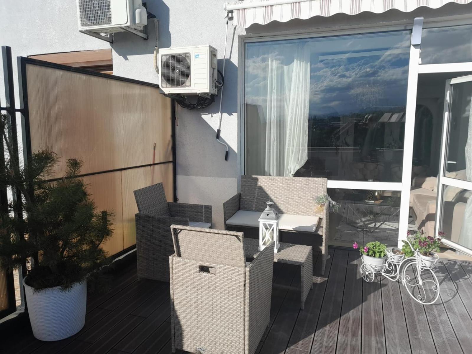 クルージュ＝ナポカCristinco Panoramicアパートメント エクステリア 写真